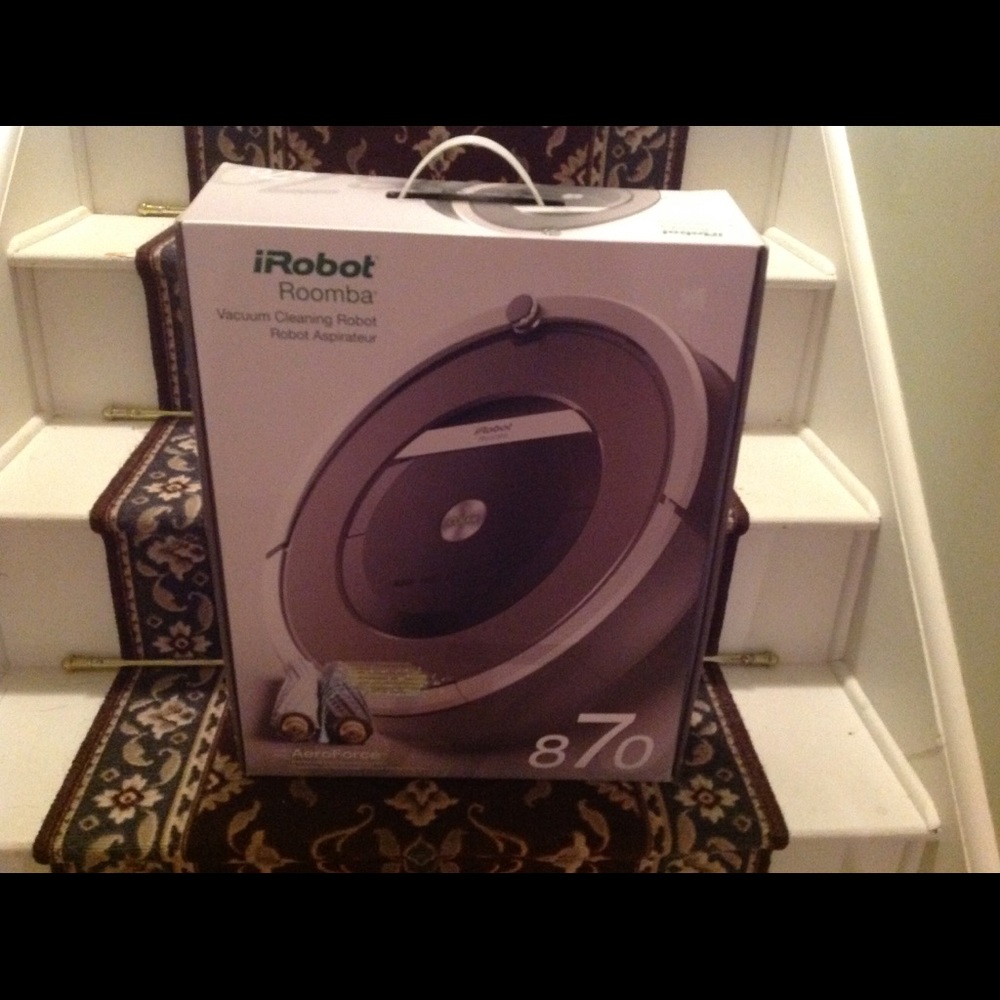 iRobot Roomba Vacuum Cleaner 870